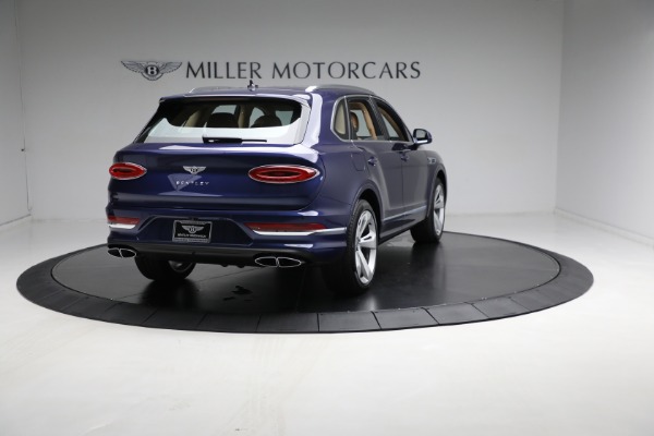 Used 2023 Bentley Bentayga V8 for sale $183,900 at Aston Martin of Greenwich in Greenwich CT 06830 7