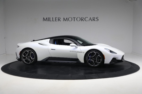 Used 2022 Maserati MC20 for sale $203,900 at Aston Martin of Greenwich in Greenwich CT 06830 19