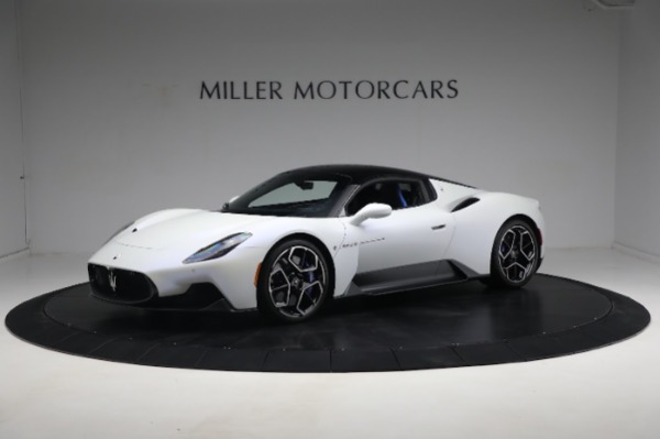 Used 2022 Maserati MC20 for sale $203,900 at Aston Martin of Greenwich in Greenwich CT 06830 2