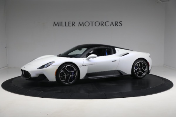 Used 2022 Maserati MC20 for sale $203,900 at Aston Martin of Greenwich in Greenwich CT 06830 3