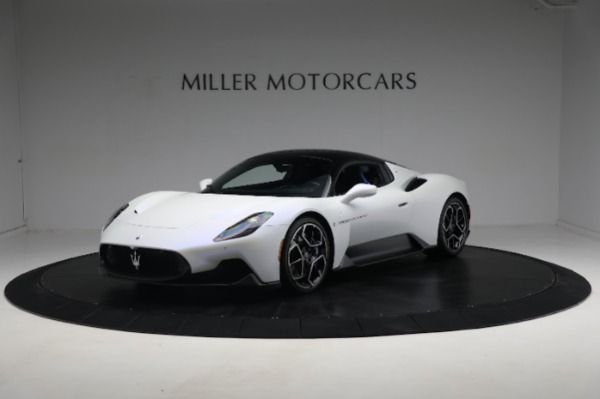 Used 2022 Maserati MC20 for sale $194,900 at Aston Martin of Greenwich in Greenwich CT 06830 1