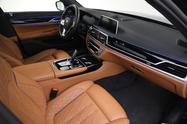 Used 2022 BMW 7 Series ALPINA B7 xDrive for sale $109,900 at Aston Martin of Greenwich in Greenwich CT 06830 19