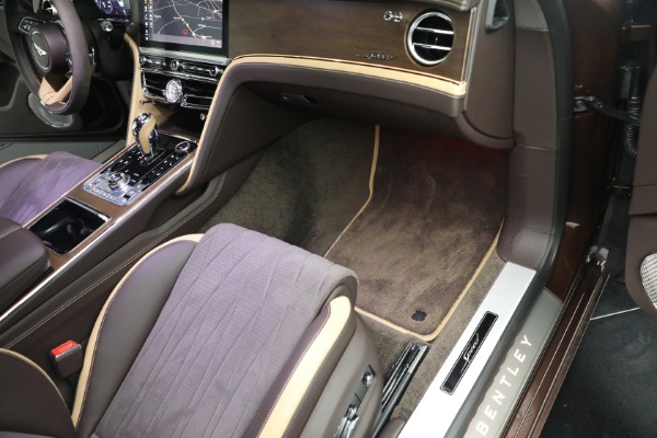 Used 2023 Bentley Flying Spur Speed for sale $289,900 at Aston Martin of Greenwich in Greenwich CT 06830 22