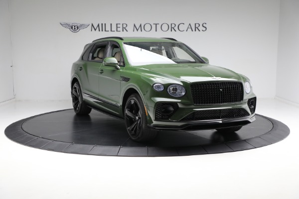 Used 2023 Bentley Bentayga EWB Azure V8 for sale Sold at Aston Martin of Greenwich in Greenwich CT 06830 19