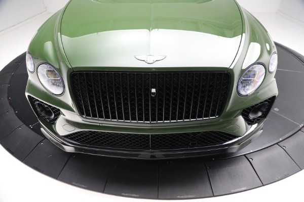 Used 2023 Bentley Bentayga EWB Azure V8 for sale Sold at Aston Martin of Greenwich in Greenwich CT 06830 21