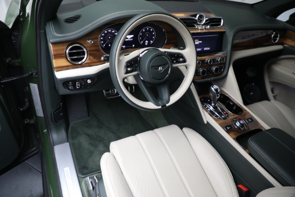 Used 2023 Bentley Bentayga EWB Azure V8 for sale Sold at Aston Martin of Greenwich in Greenwich CT 06830 22