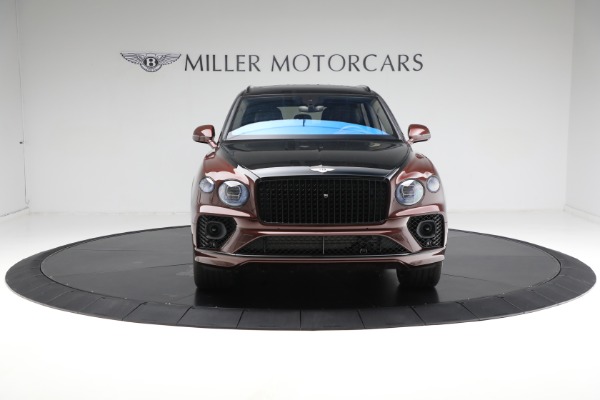 Used 2023 Bentley Bentayga EWB Azure V8 for sale $264,900 at Aston Martin of Greenwich in Greenwich CT 06830 16