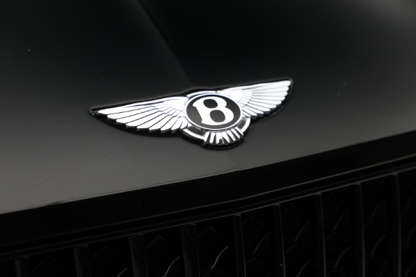 Used 2023 Bentley Bentayga EWB Azure V8 for sale $264,900 at Aston Martin of Greenwich in Greenwich CT 06830 22