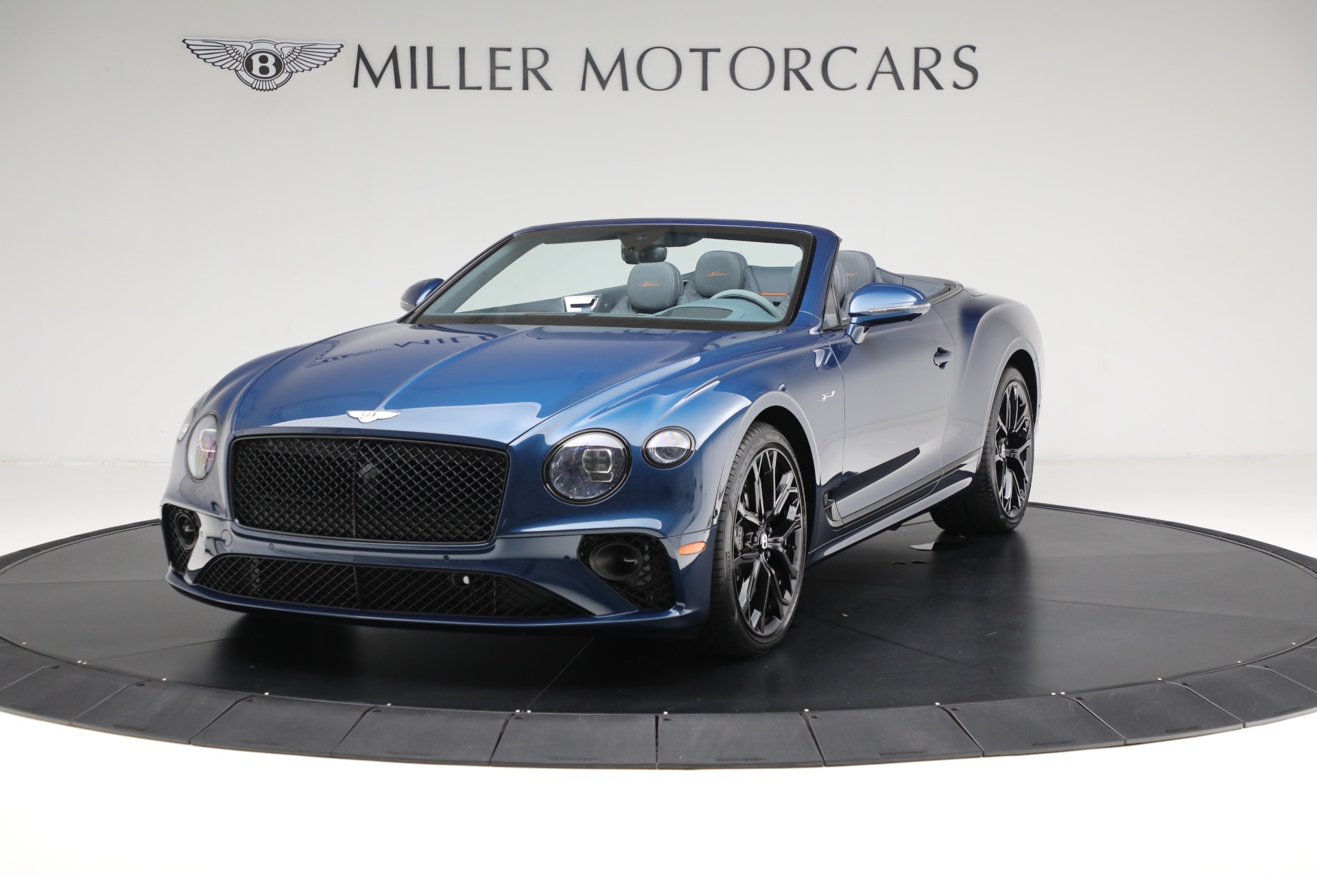 Used 2023 Bentley Continental GTC Speed for sale $324,900 at Aston Martin of Greenwich in Greenwich CT 06830 1
