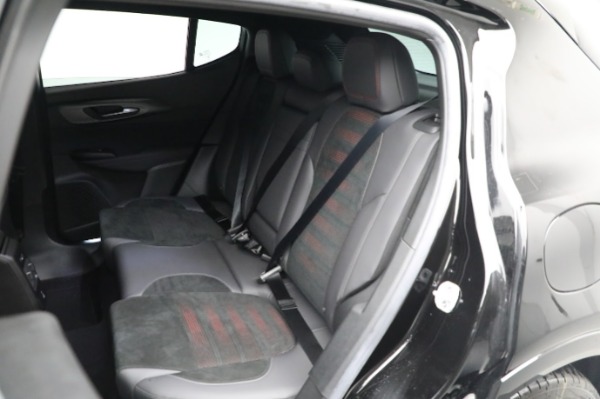 Used 2024 Alfa Romeo Tonale Veloce for sale $28,900 at Miller Motorcars Aston Martin in Greenwich CT 06830 26