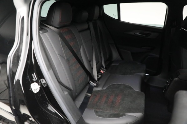 Used 2024 Alfa Romeo Tonale Veloce for sale $28,900 at Miller Motorcars Aston Martin in Greenwich CT 06830 27