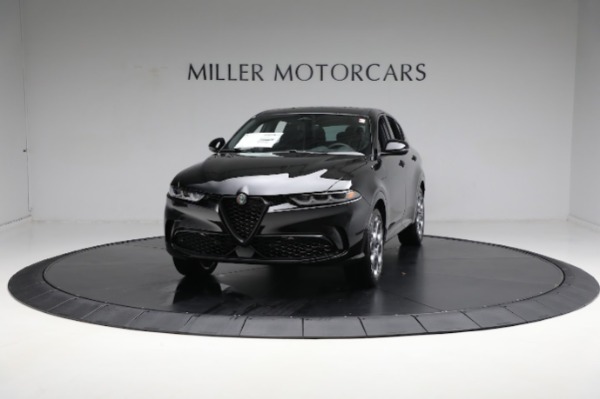 Used 2024 Alfa Romeo Tonale Veloce for sale $28,900 at Miller Motorcars Aston Martin in Greenwich CT 06830 3
