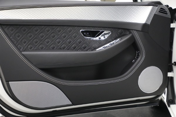 Used 2022 Bentley Continental GTC V8 for sale Sold at Aston Martin of Greenwich in Greenwich CT 06830 23