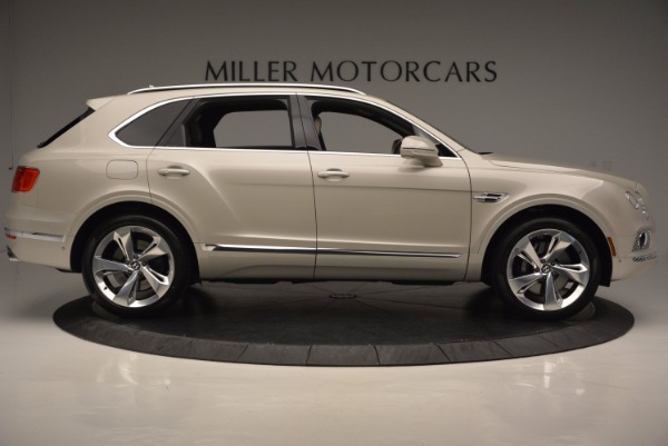 Used 2017 Bentley Bentayga for sale Sold at Aston Martin of Greenwich in Greenwich CT 06830 7