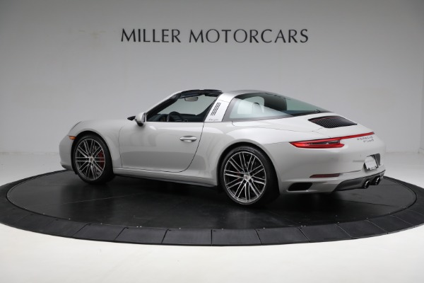 Used 2019 Porsche 911 Targa 4S for sale $149,900 at Aston Martin of Greenwich in Greenwich CT 06830 4