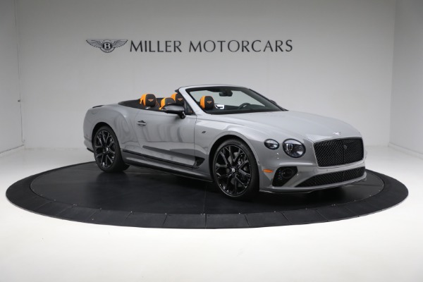 New 2024 Bentley Continental GTC S V8 for sale $402,470 at Aston Martin of Greenwich in Greenwich CT 06830 11