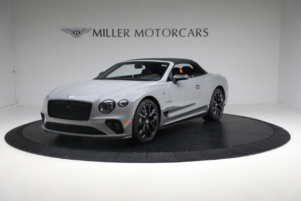 New 2024 Bentley Continental GTC S V8 for sale $402,470 at Aston Martin of Greenwich in Greenwich CT 06830 14