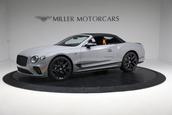 New 2024 Bentley Continental GTC S V8 for sale $402,470 at Aston Martin of Greenwich in Greenwich CT 06830 15