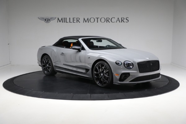 New 2024 Bentley Continental GTC S V8 for sale $402,470 at Aston Martin of Greenwich in Greenwich CT 06830 24