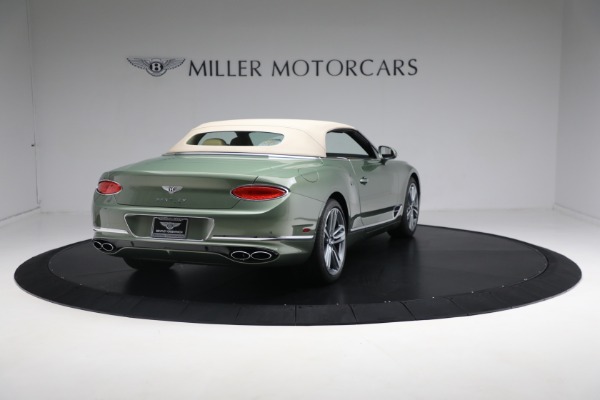 New 2024 Bentley Continental GTC V8 for sale $316,470 at Aston Martin of Greenwich in Greenwich CT 06830 18