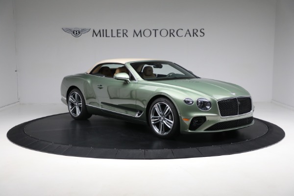 New 2024 Bentley Continental GTC V8 for sale $316,470 at Aston Martin of Greenwich in Greenwich CT 06830 22