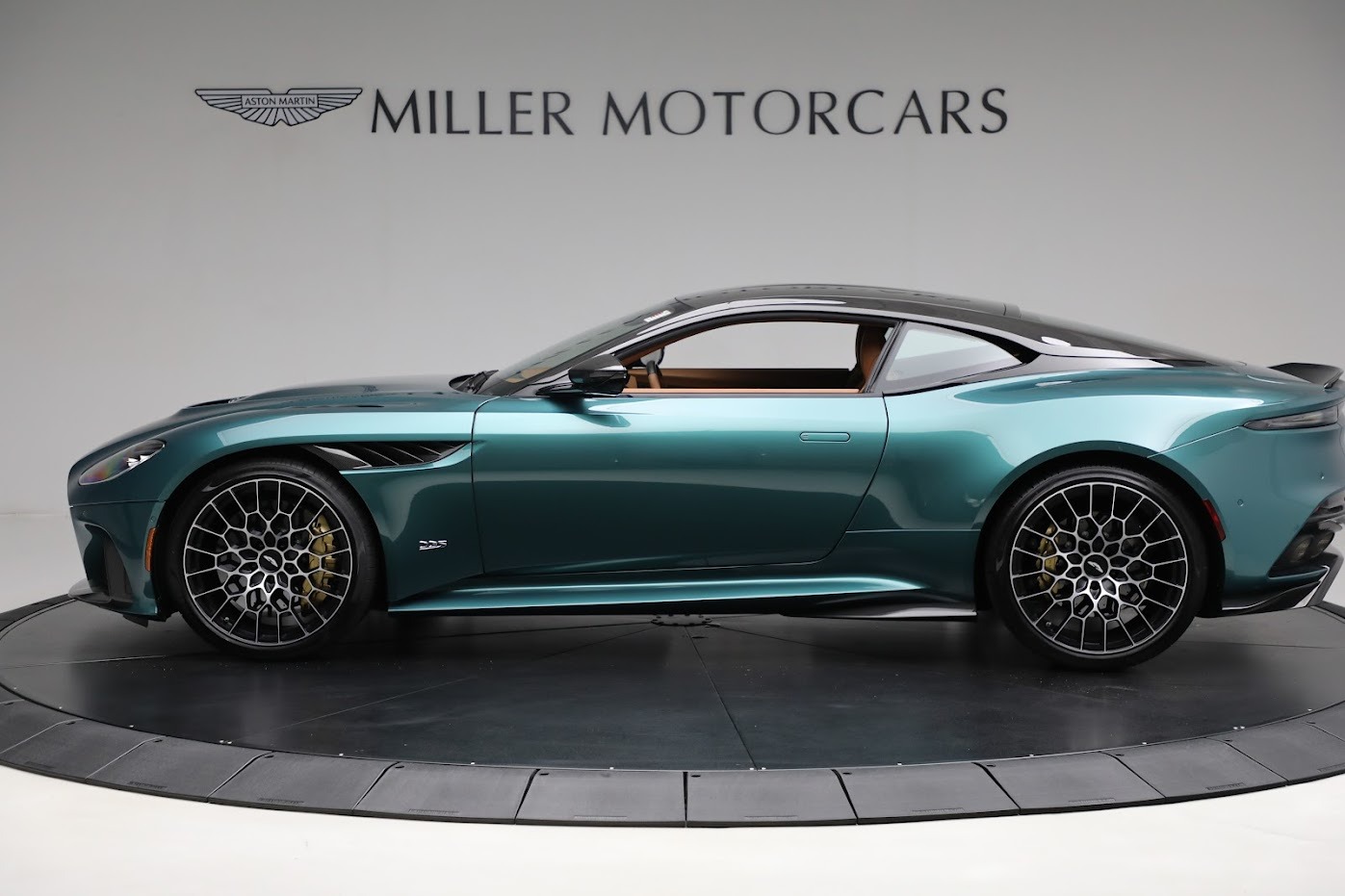New 2023 Aston Martin DBS 770 Ultimate For Sale (Special Pricing