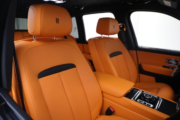 New 2024 Rolls-Royce Black Badge Cullinan for sale Sold at Aston Martin of Greenwich in Greenwich CT 06830 26