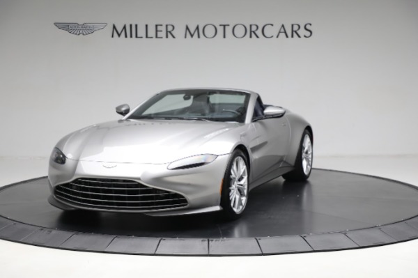 Used 2022 Aston Martin Vantage for sale $139,900 at Aston Martin of Greenwich in Greenwich CT 06830 12