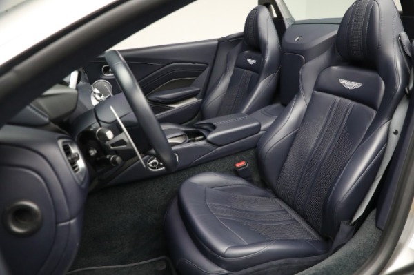 Used 2022 Aston Martin Vantage for sale Sold at Aston Martin of Greenwich in Greenwich CT 06830 21