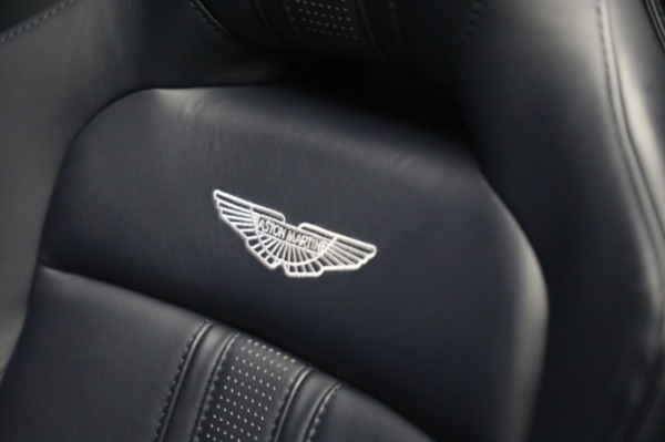 Used 2022 Aston Martin Vantage for sale $145,900 at Aston Martin of Greenwich in Greenwich CT 06830 24