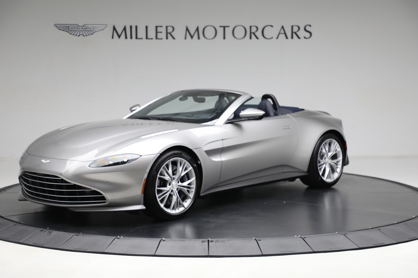 Used 2022 Aston Martin Vantage for sale Sold at Aston Martin of Greenwich in Greenwich CT 06830 1