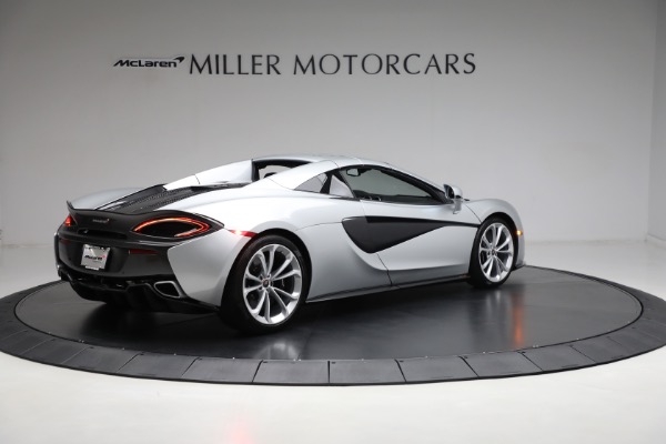 Used 2018 McLaren 570S Spider for sale $173,900 at Aston Martin of Greenwich in Greenwich CT 06830 15