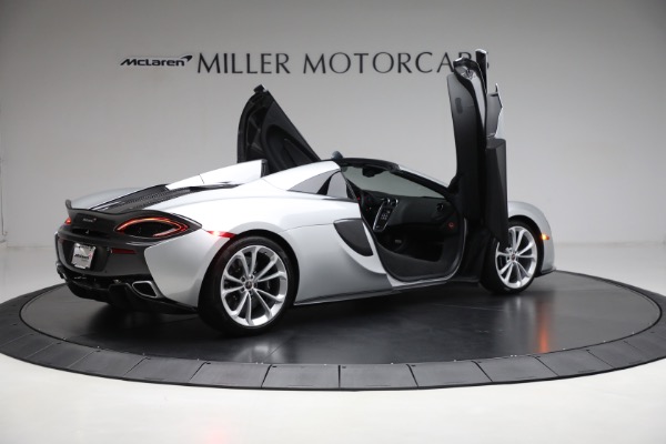Used 2018 McLaren 570S Spider for sale Sold at Aston Martin of Greenwich in Greenwich CT 06830 19