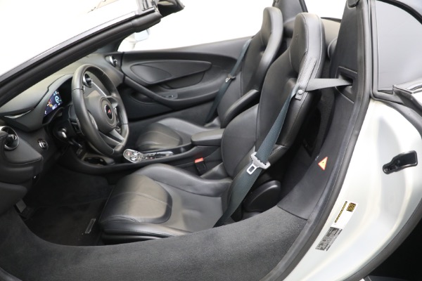 Used 2018 McLaren 570S Spider for sale $173,900 at Aston Martin of Greenwich in Greenwich CT 06830 24