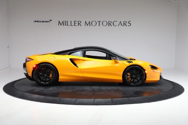 New 2024 McLaren Artura Performance for sale $278,233 at Aston Martin of Greenwich in Greenwich CT 06830 11
