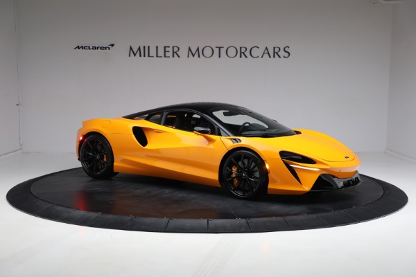 New 2024 McLaren Artura Performance for sale $278,233 at Aston Martin of Greenwich in Greenwich CT 06830 12