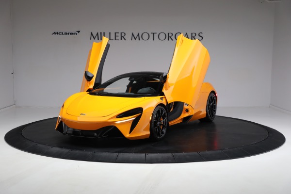 Used 2024 McLaren Artura Performance for sale Call for price at Miller Motorcars Aston Martin in Greenwich CT 06830 16