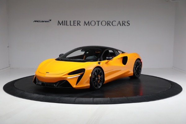 New 2024 McLaren Artura Performance for sale $278,233 at Aston Martin of Greenwich in Greenwich CT 06830 2