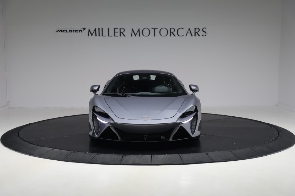 Used 2024 McLaren Artura Performance for sale $185,900 at Miller Motorcars Aston Martin in Greenwich CT 06830 12