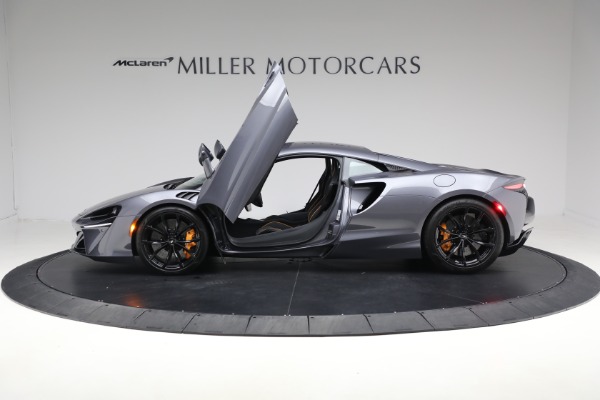 Used 2024 McLaren Artura Performance for sale $185,900 at Miller Motorcars Aston Martin in Greenwich CT 06830 15