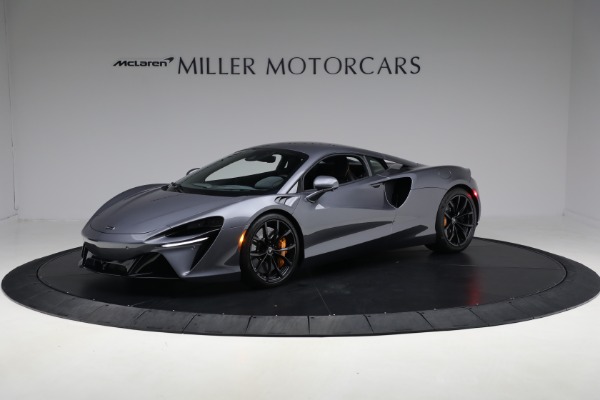 Used 2024 McLaren Artura Performance for sale $185,900 at Miller Motorcars Aston Martin in Greenwich CT 06830 2