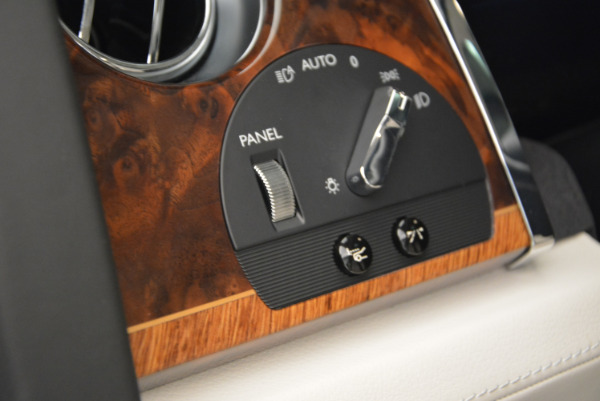 Used 2013 Rolls-Royce Ghost for sale Sold at Aston Martin of Greenwich in Greenwich CT 06830 27