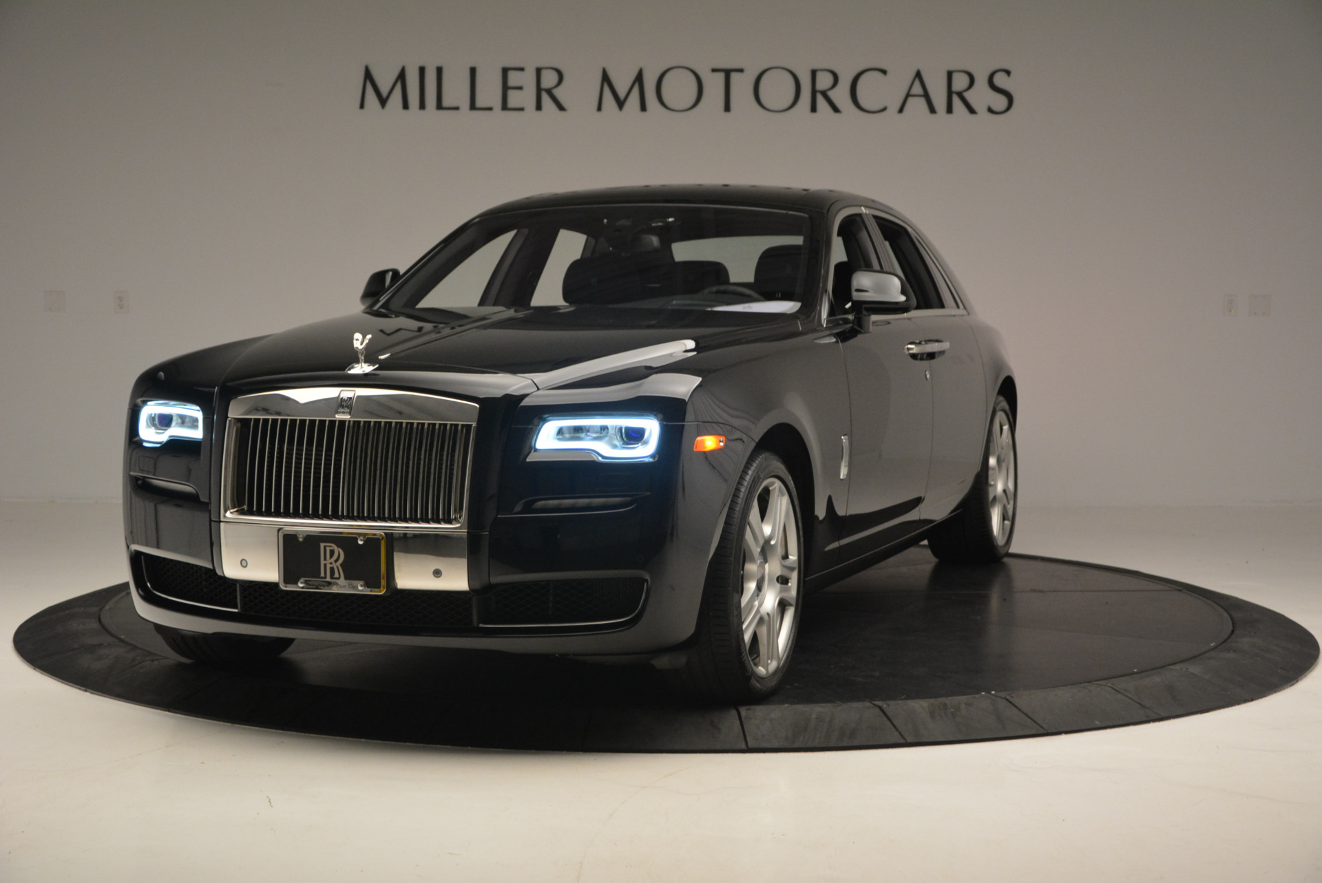 Used 2016 Rolls-Royce Ghost Series II for sale Sold at Aston Martin of Greenwich in Greenwich CT 06830 1