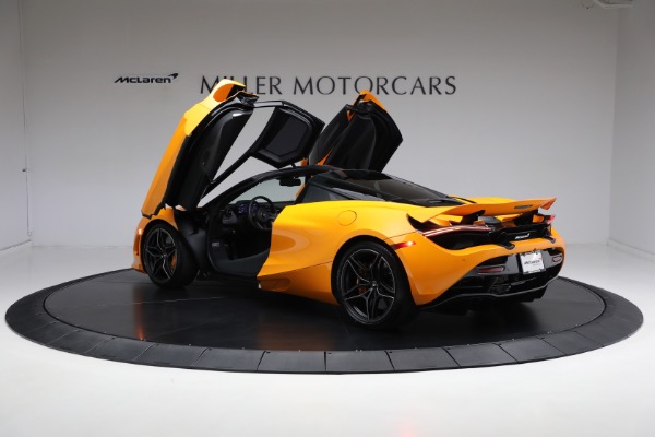 Used 2019 McLaren 720S for sale $209,900 at Aston Martin of Greenwich in Greenwich CT 06830 11