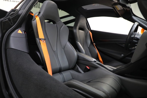 Used 2019 McLaren 720S for sale Sold at Aston Martin of Greenwich in Greenwich CT 06830 14