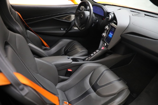 Used 2019 McLaren 720S for sale $209,900 at Aston Martin of Greenwich in Greenwich CT 06830 16