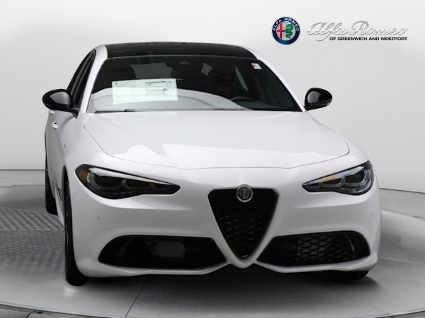 New 2024 Alfa Romeo Giulia Veloce for sale $55,985 at Aston Martin of Greenwich in Greenwich CT 06830 20