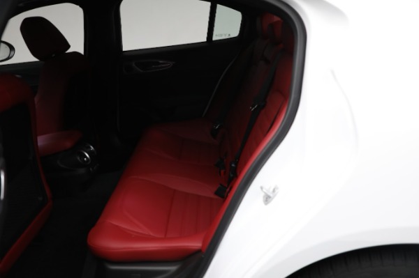 New 2024 Alfa Romeo Giulia Veloce for sale Sold at Aston Martin of Greenwich in Greenwich CT 06830 24