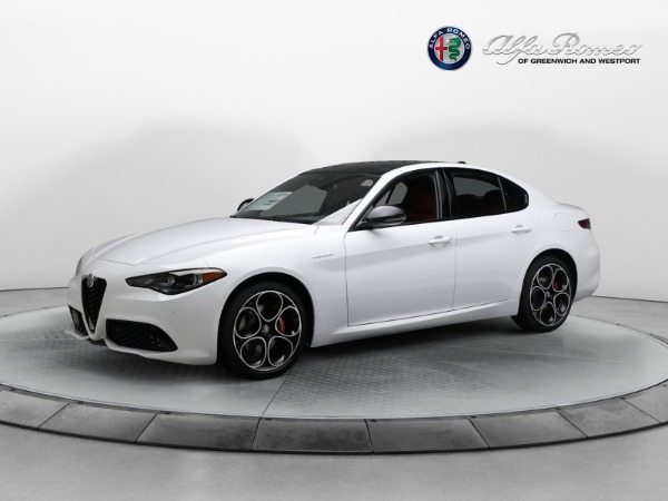 New 2024 Alfa Romeo Giulia Veloce for sale $55,985 at Aston Martin of Greenwich in Greenwich CT 06830 1