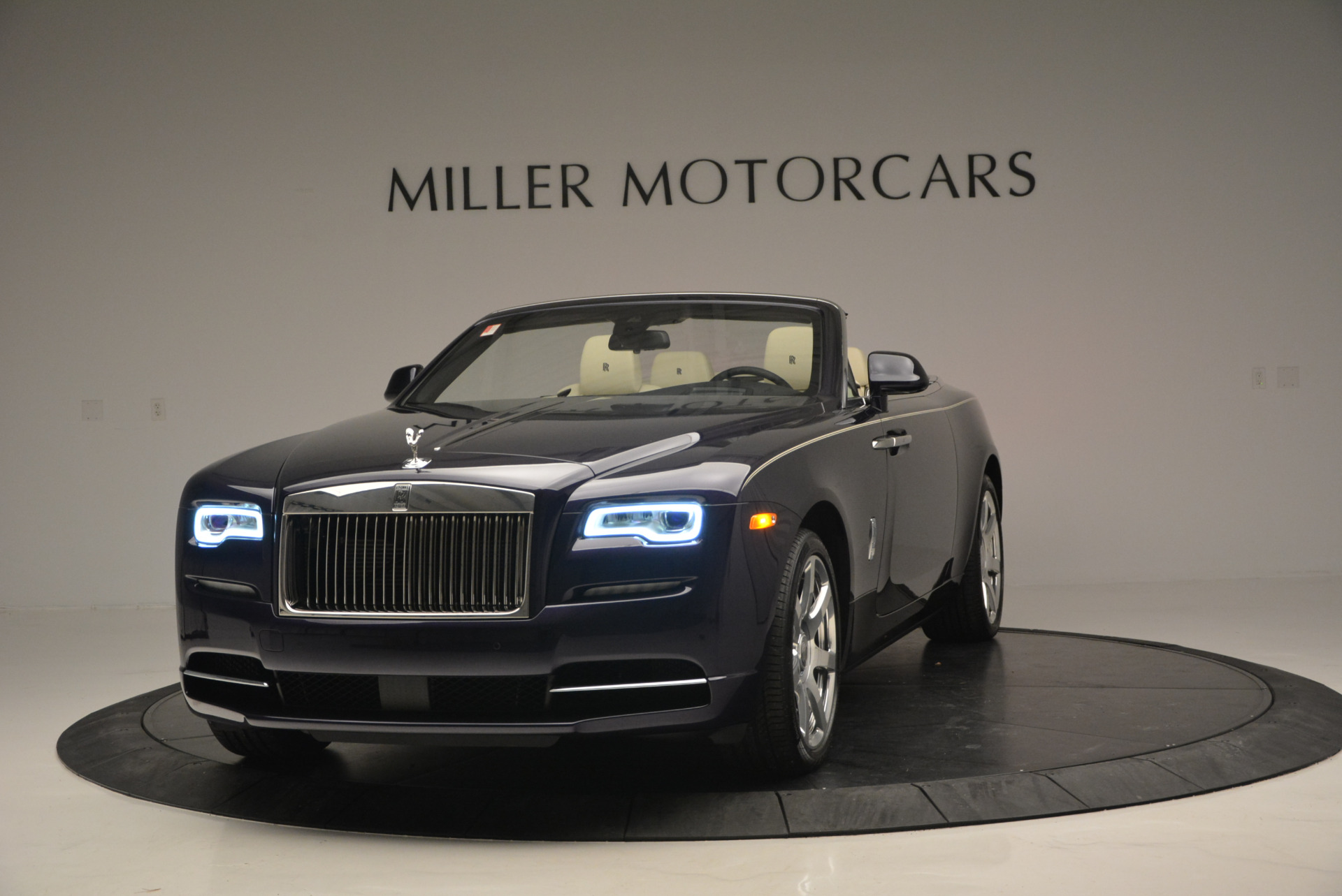 New 2016 Rolls-Royce Dawn for sale Sold at Aston Martin of Greenwich in Greenwich CT 06830 1